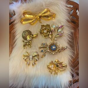Vintage Brooch Bundle